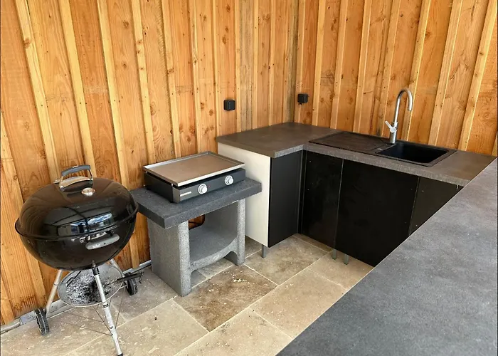 Luceo Perigord - Dordogne 8pers Piscine Clim By Interhome بيت للعطل